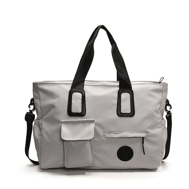 Multifunctional leisure bag with sturdy carrying handles and many compartments Bowlift