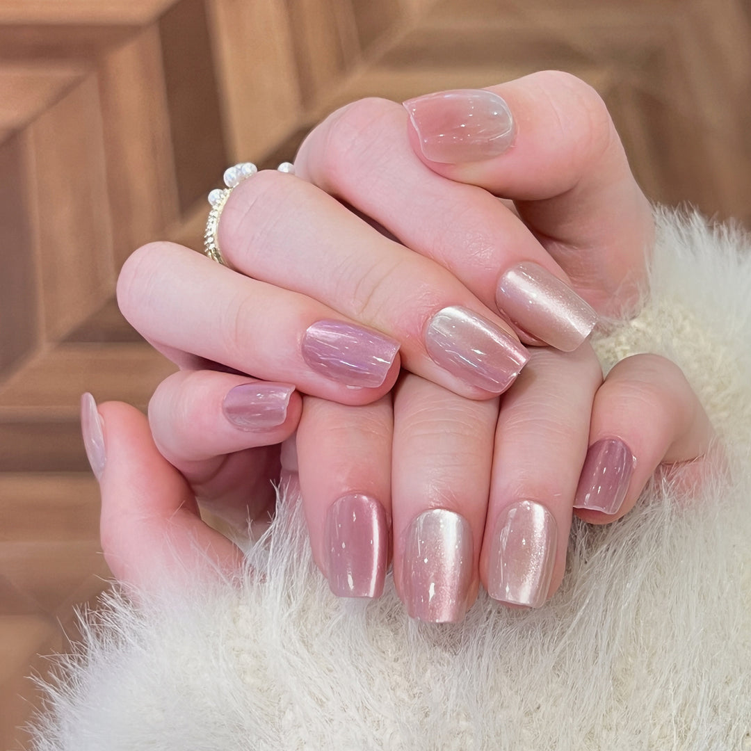 Artificial nail tips with ombre effect Bowlift