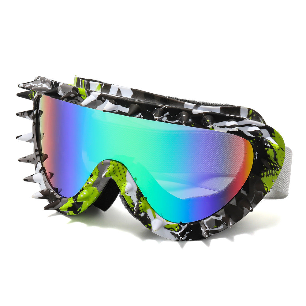 Women's stylish protective glasses with distinctive spike design Bowlift