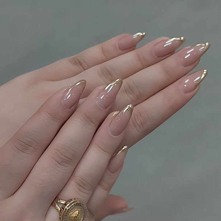 Elegant Heart-Designed Press-On Nail Tips Bowlift