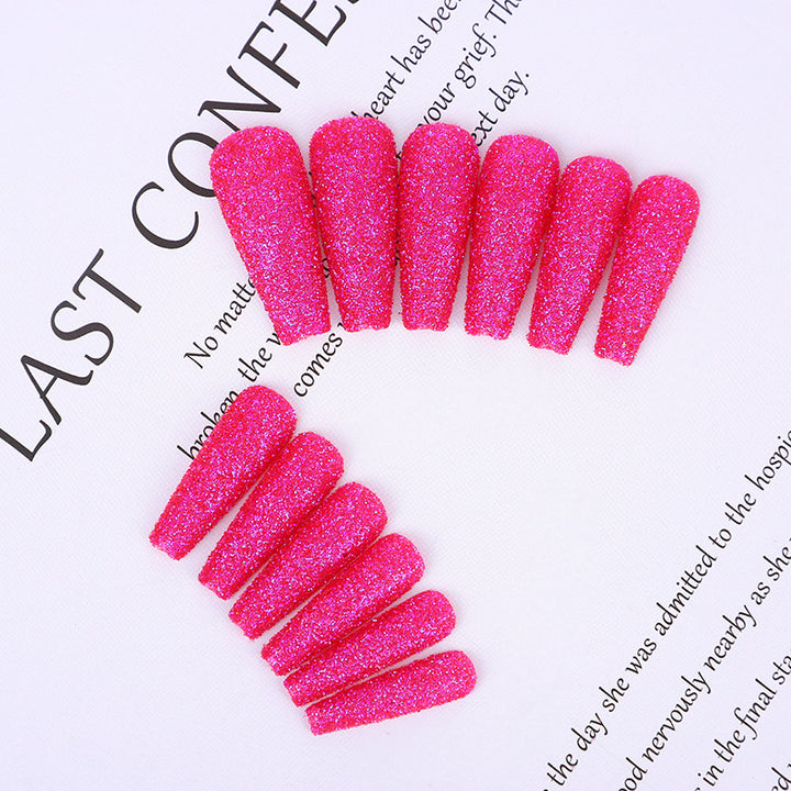 High-quality artificial nails with glitter effects Bowlift