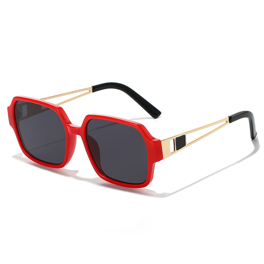 Chic Oversized Square Sunglasses with Decorative Accents Bowlift