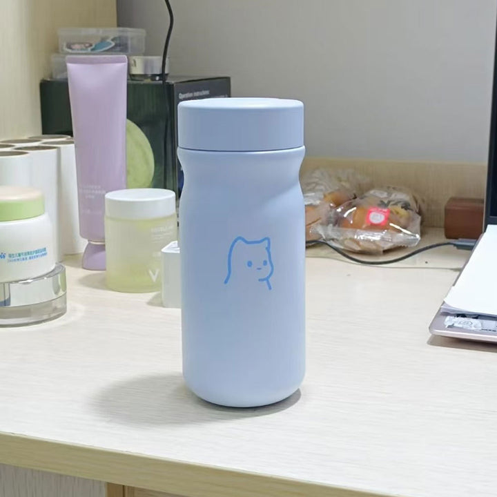 Women's insulated drinking bottle with secure flip lid and stylish animal design Bowlift