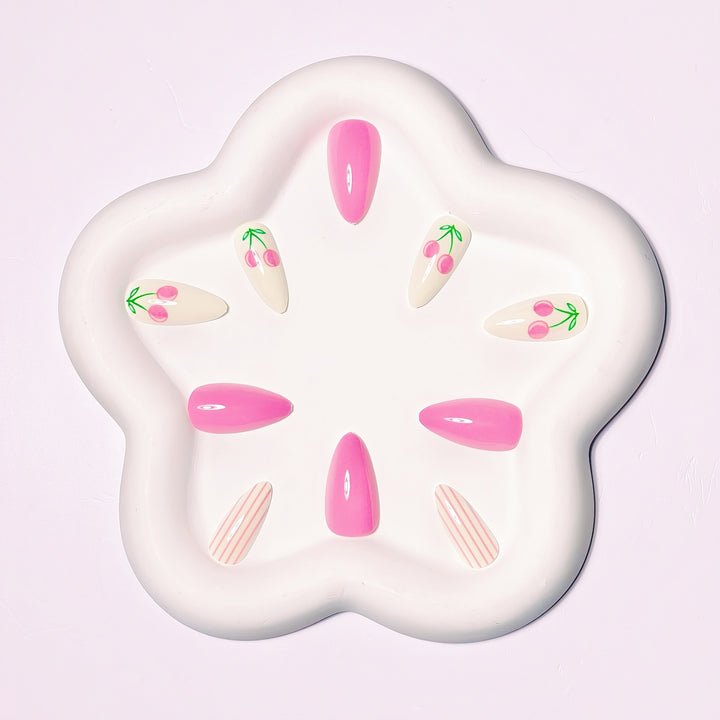 Artificial nails with fruity cherry design and striking colors Bowlift