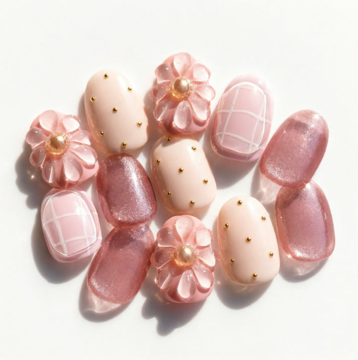 Artificial nails with floral designs Bowlift