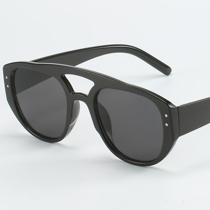 Women's Stylish Sunglasses in Trendy Leopard Print Bowlift
