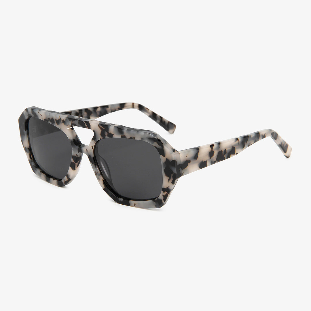 Women's sunglasses in a modern, innovative frame design Bowlift