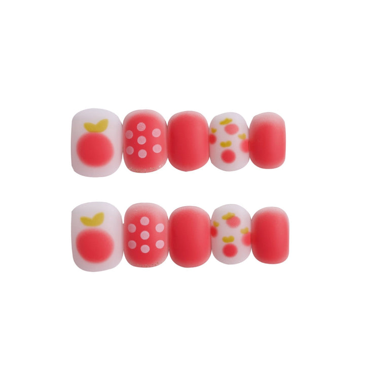 Artificial nails with matte and glossy accents Bowlift