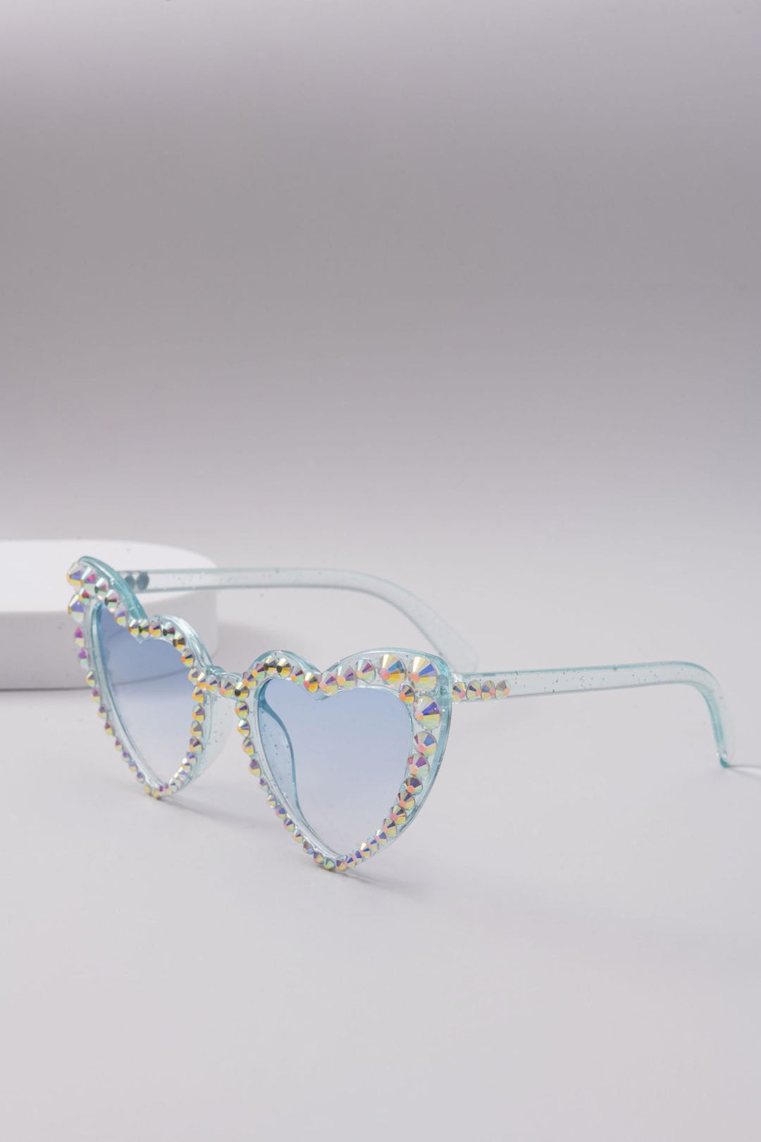 Women's Heart-Shaped Sparkle Sunglasses Bowlift