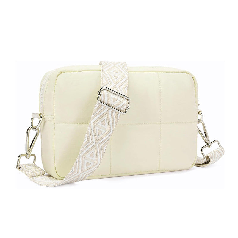 Padded shoulder bag with adjustable shoulder strap Bowlift