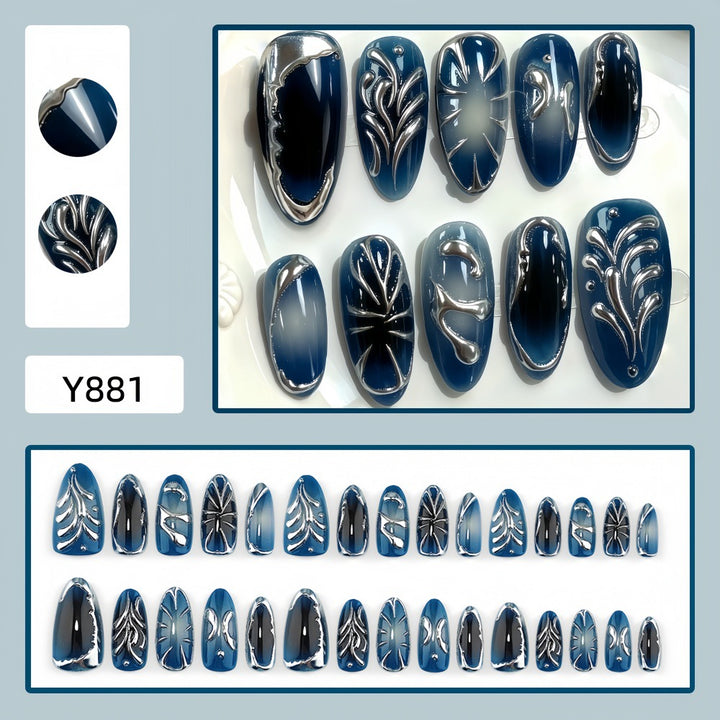 Artificial nails in the elegant leaf design Bowlift