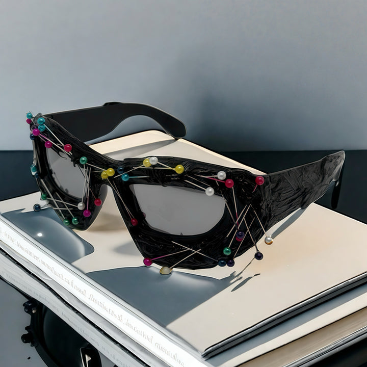 Ladies Creative Design Sunglasses with Innovative Accent Bowlift