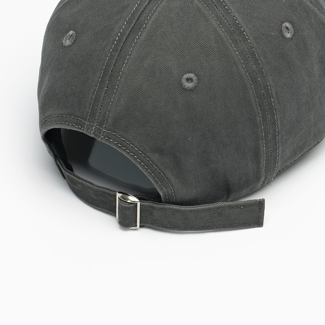 Ladies Vintage Baseball Cap with Embroidery Bowlift