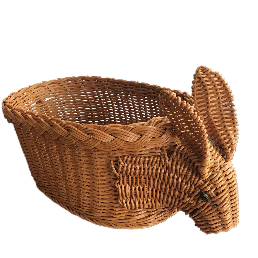 Ladies cute decorative basket Bowlift