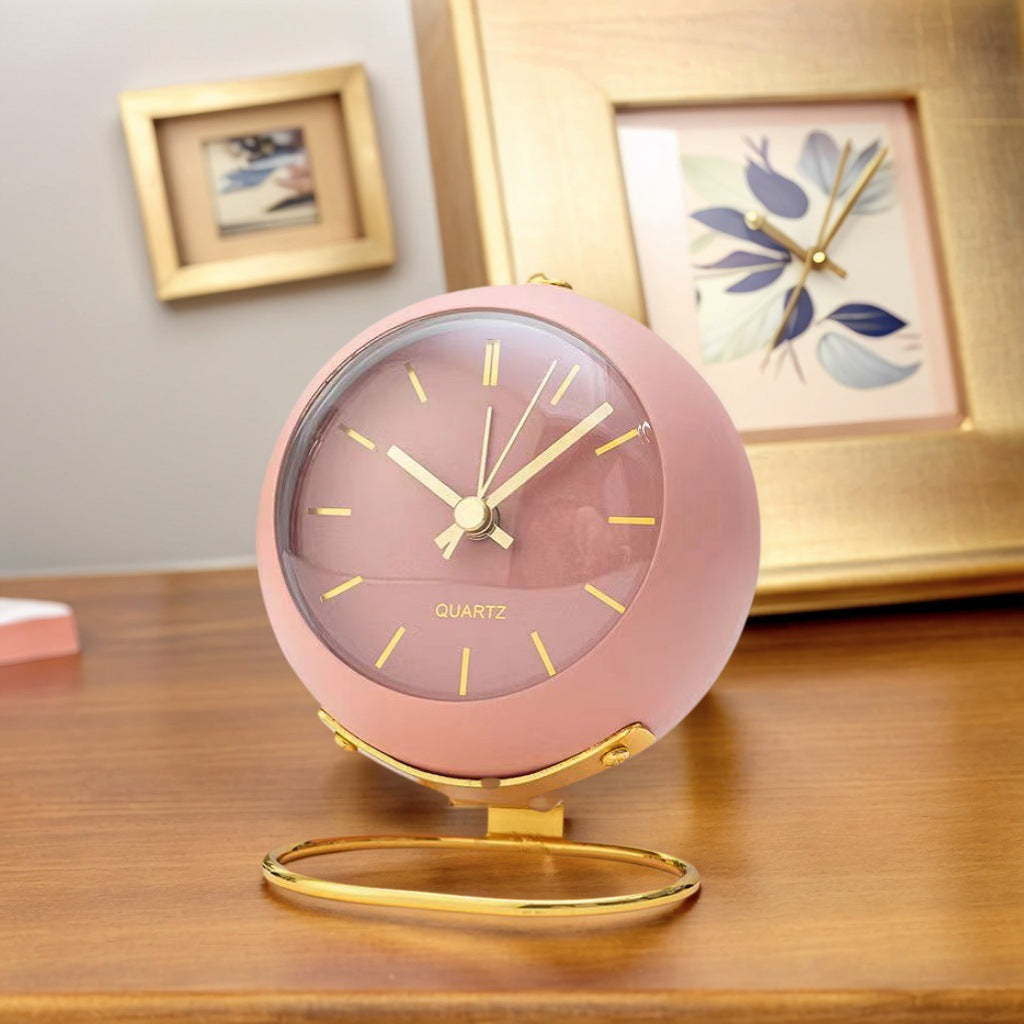Table clock in elegant retro design Bowlift