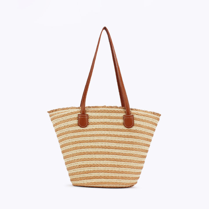 Beach bag with unique woven design Bowlift