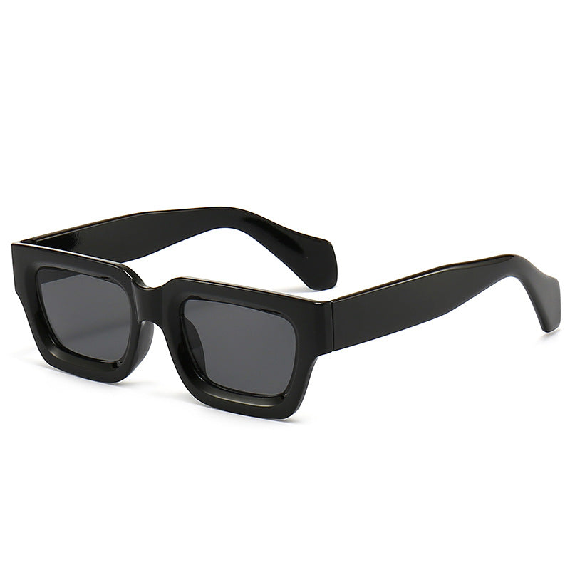 Women's trendy sunglasses with sturdy and transparent frame Bowlift