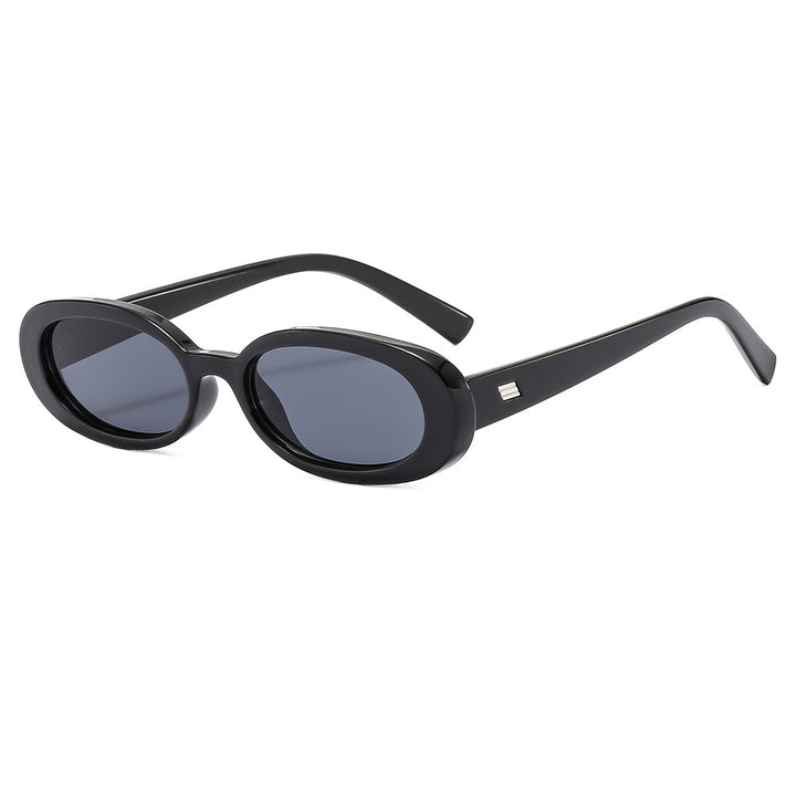 Ladies fashionable sunglasses in elegant tortoise shell design Bowlift