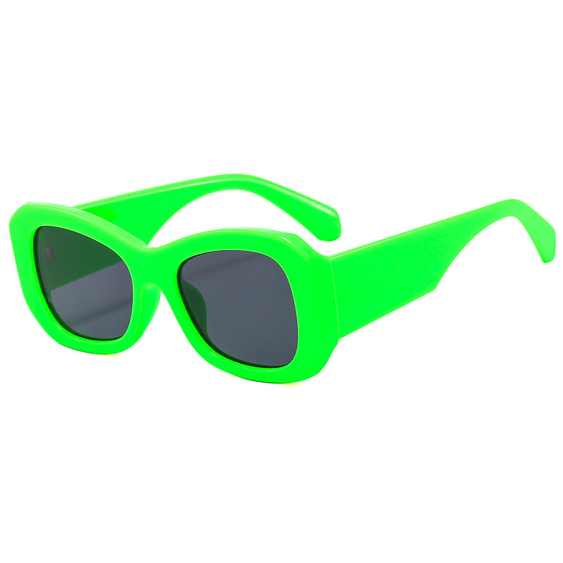 Women's Futuristic Sunglasses with Distinctive Frame Bowlift
