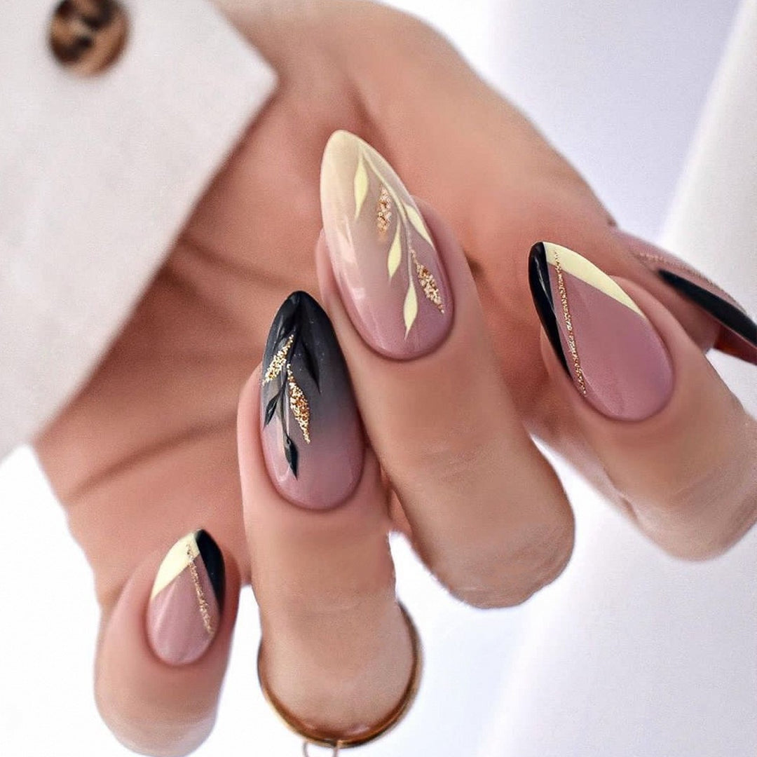 Creative nail art set with leopard pattern and glitter accents Bowlift