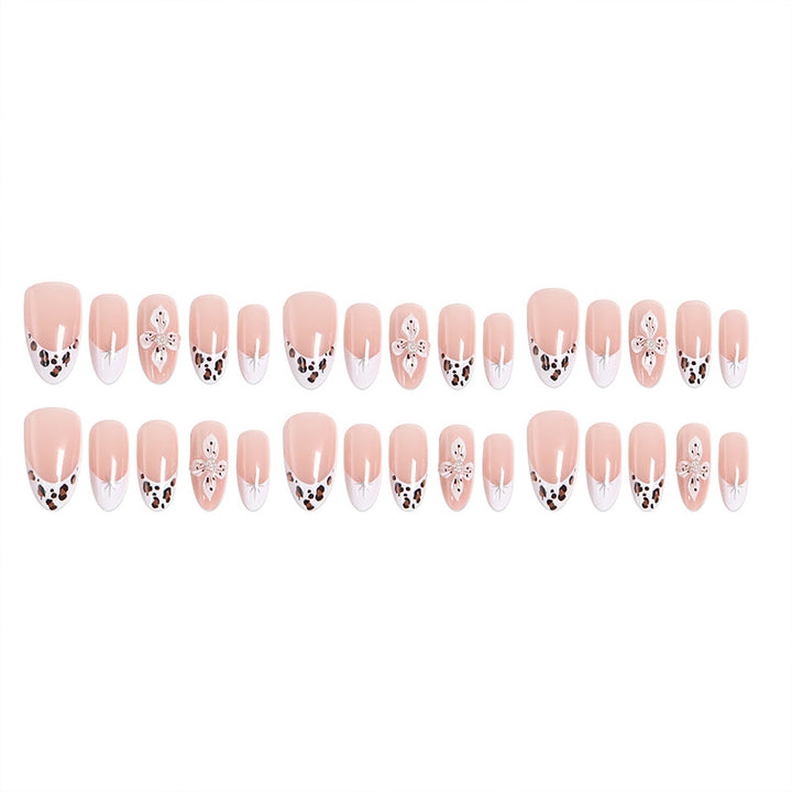 Art Nail Set with unique floral decorations and elegant design Bowlift
