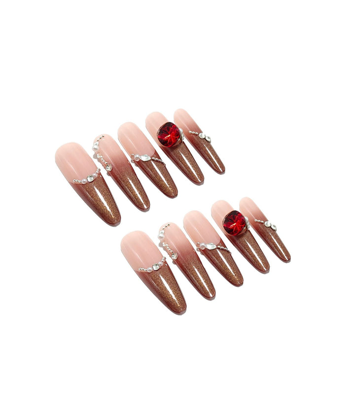 Artificial nails with glamorous rhinestone decorations Bowlift