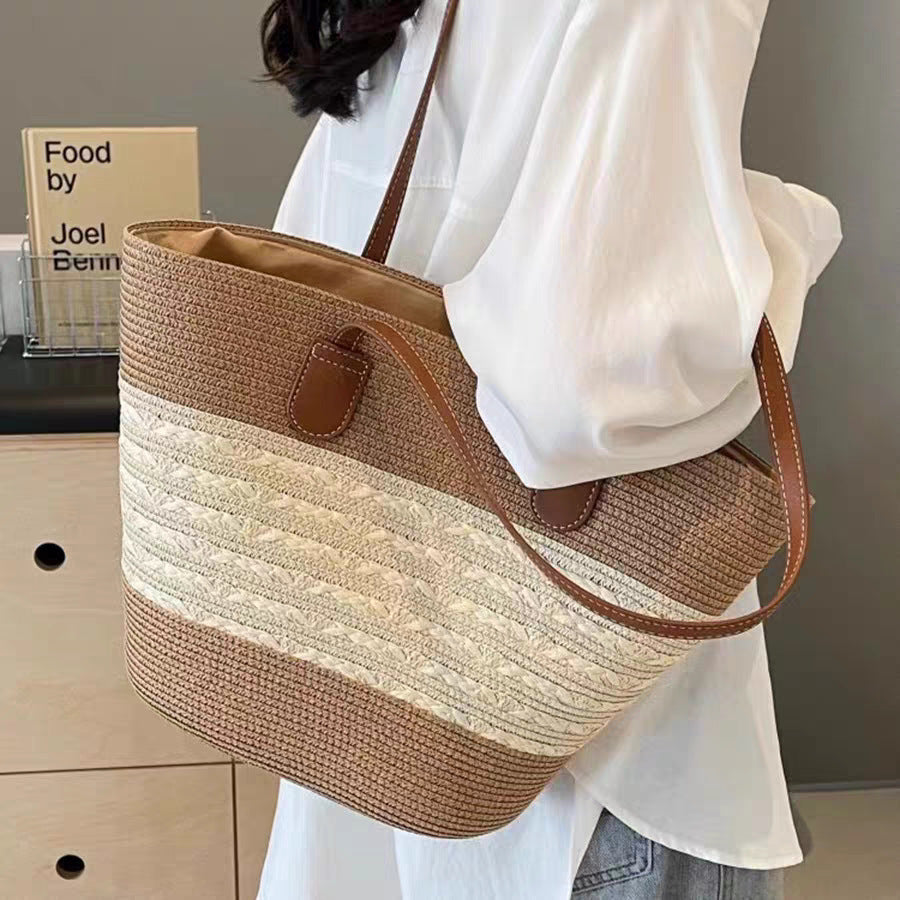 Fashionable rustic shopper with chic leather handles Bowlift