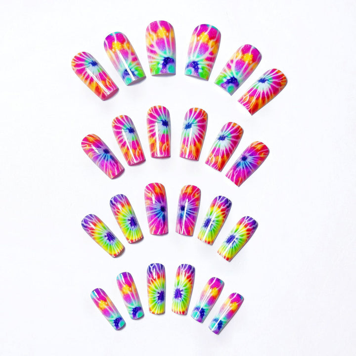 Creative Nail Art In Psychedelic Design Bowlift