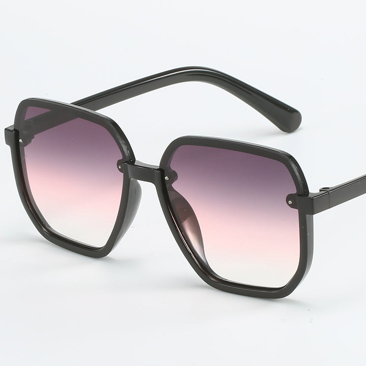 Women’s geometric sunglasses in modern design Bowlift