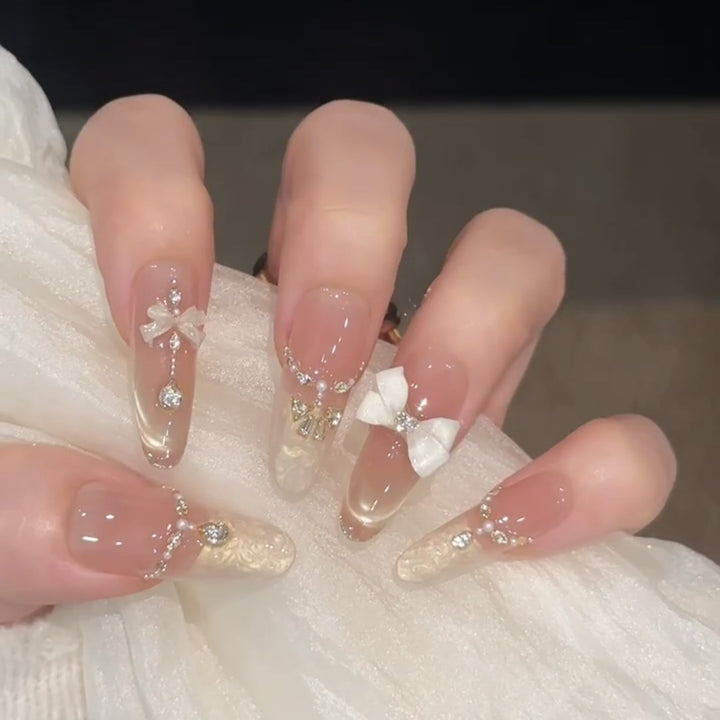Elegant Rhinestone Press-On Nail Set Bowlift