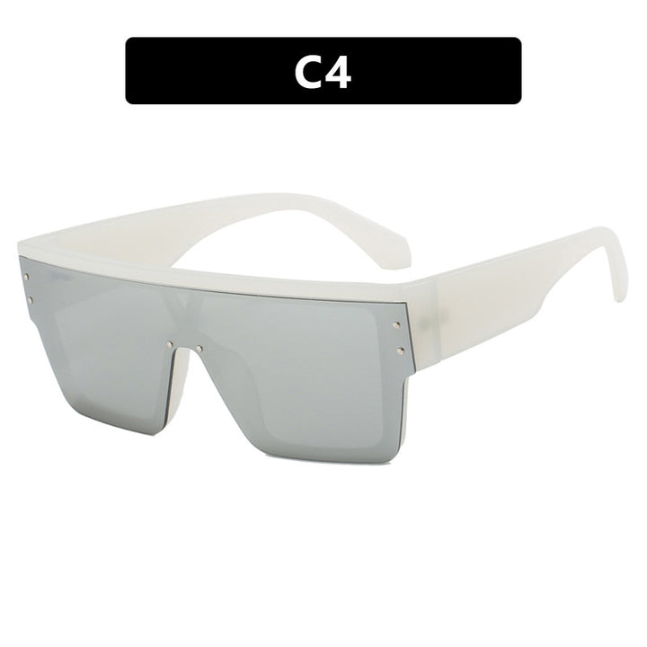 Women's fashionable sunglasses with oversized design and protective UV filter Bowlift