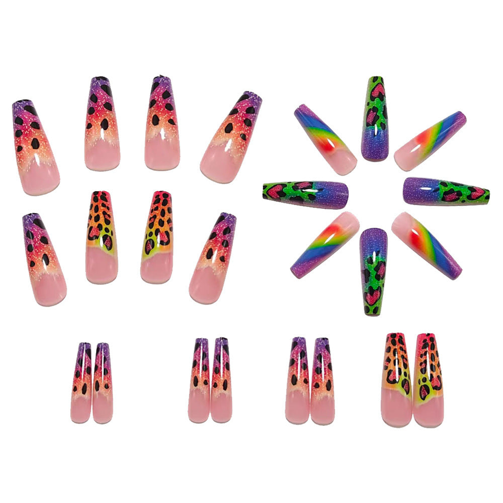 Creative leopard and heart design artificial nails Bowlift