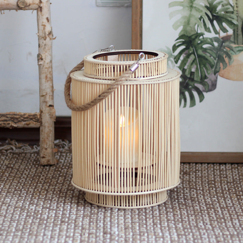 Decorative lantern made of woven material Bowlift