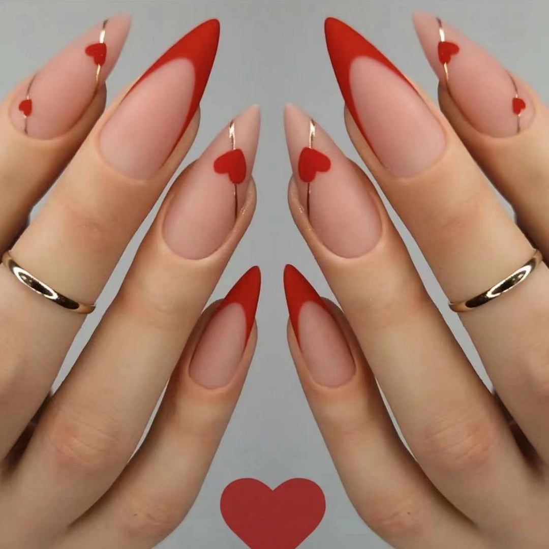 Elegant Heart Design Stiletto Nail Extensions Bowlift