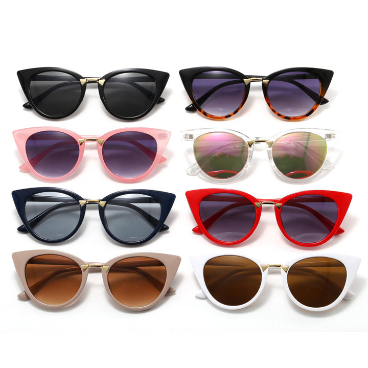 Ladies Cat-Eye Sunglasses with Elegant Golden Detail Bowlift
