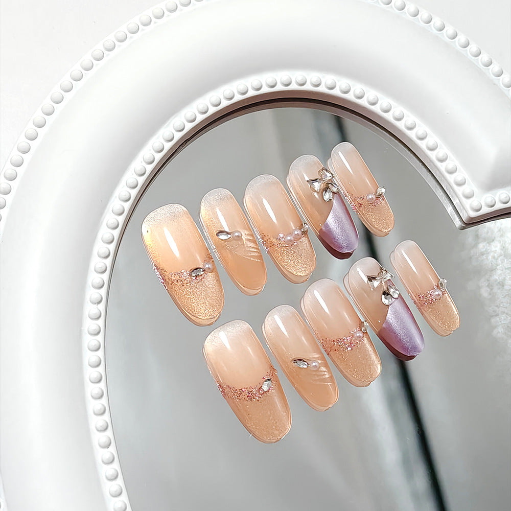 Glamorous Nail Set with Rhinestones Bowlift