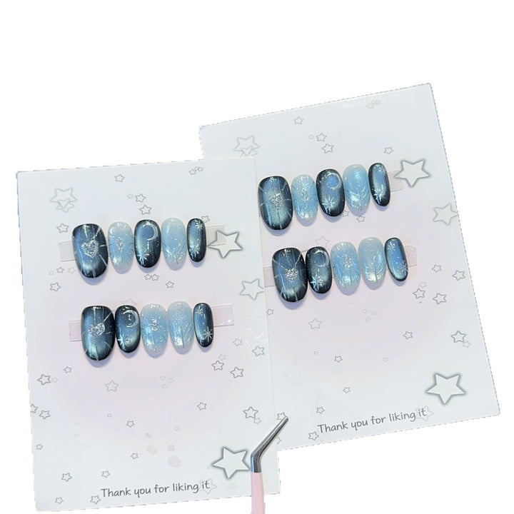 Glamorous artificial nail tips with star and glitter effects Bowlift