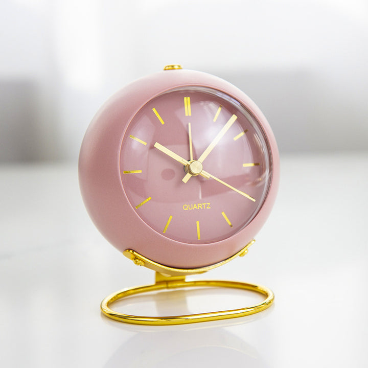 Elegant Table Clock in Scandinavian Design Bowlift