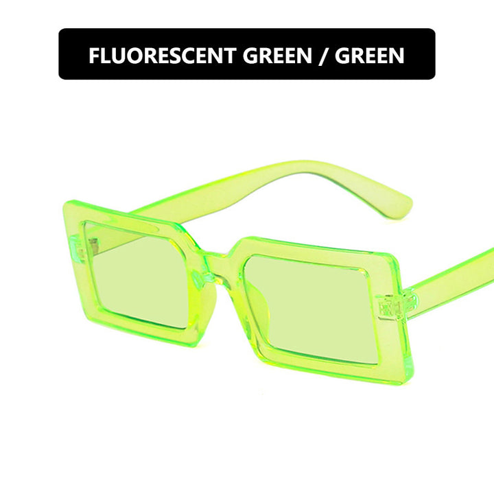 Women's square sunglasses with modern, wide frame and protective UV filter Bowlift