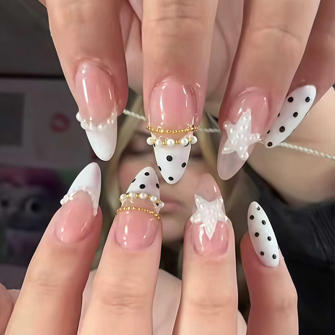 Stylish Decorative Stiletto Nail Extensions Bowlift