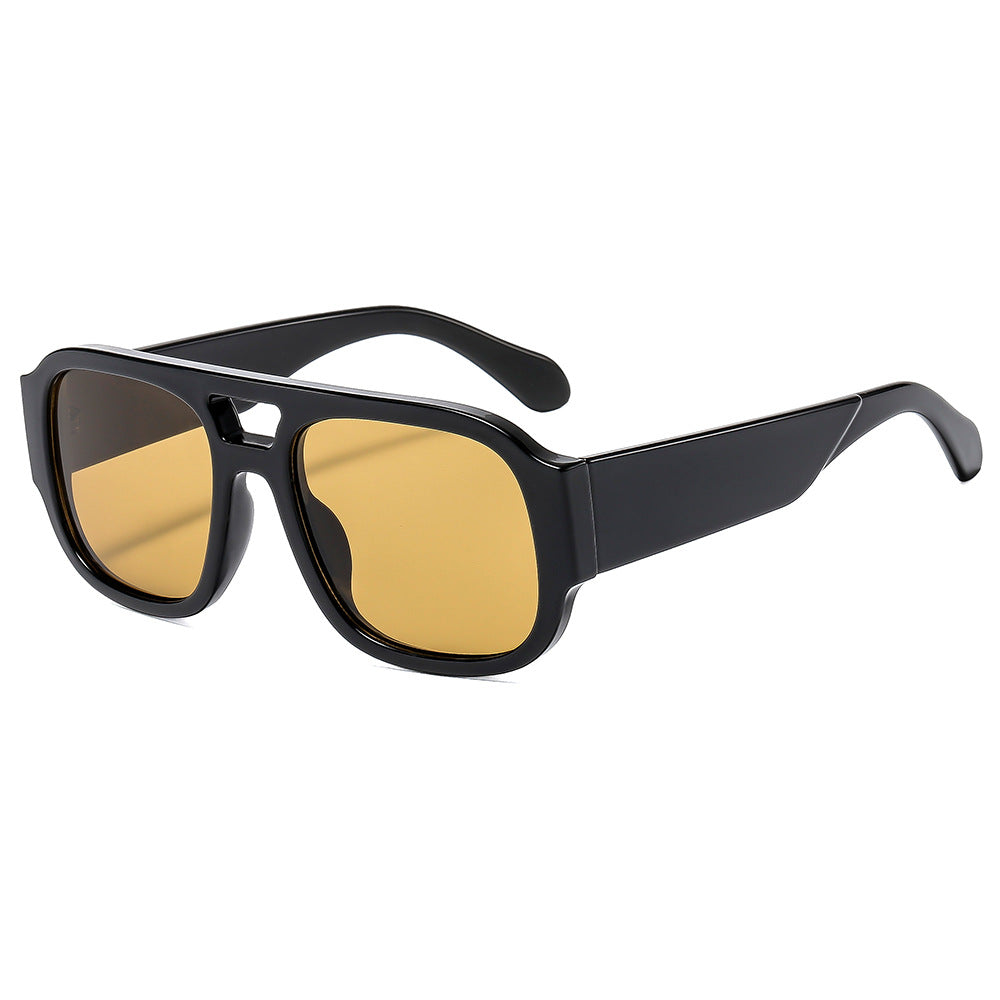 Women’s Athletic Sunglasses in Modern Design with Practical UV Protection Bowlift