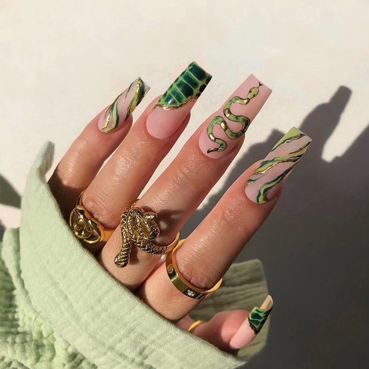 Artful Nail Extensions with Serpentine Design Bowlift