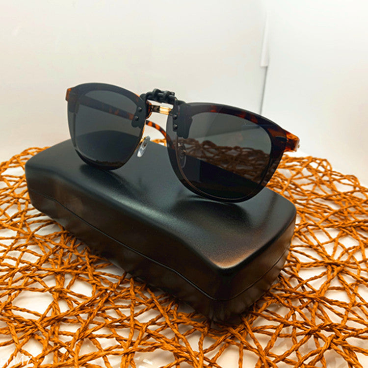 Women's clip-on sunglasses with elegant design Bowlift