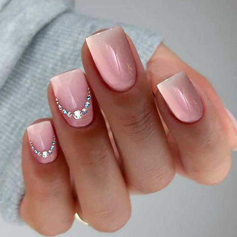 Elegantly Designed Press-On Nail Set Bowlift