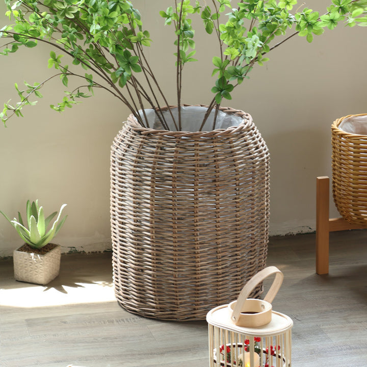 Rustic wicker basket Bowlift