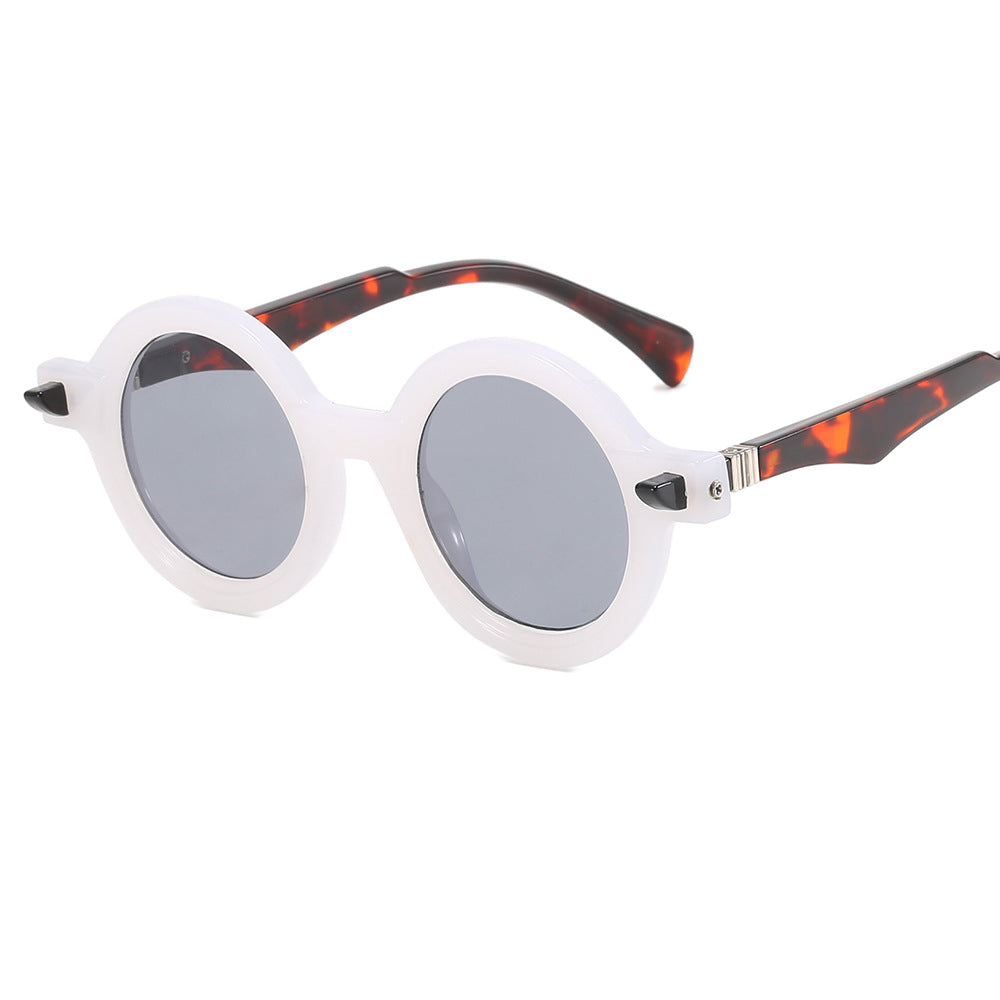Women's fashionable round glasses with luxurious design Bowlift