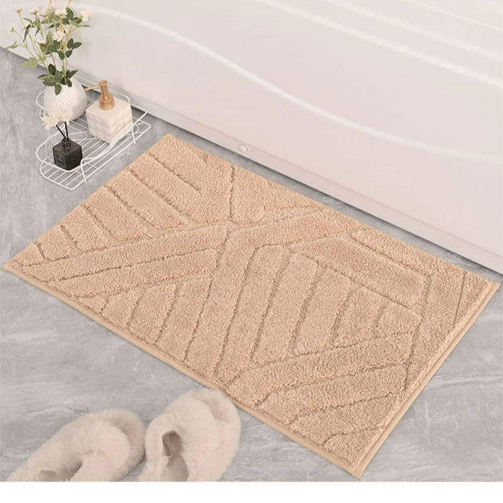 Plush Geometric Pattern Bath Mat
