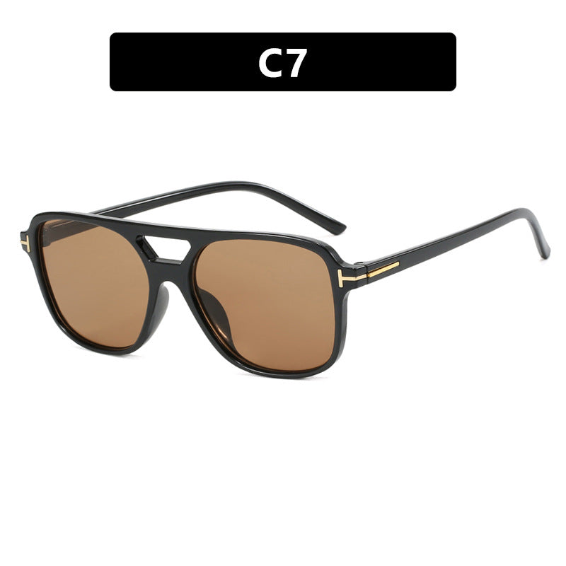 Women trendy square sunglasses with detailed frame Bowlift