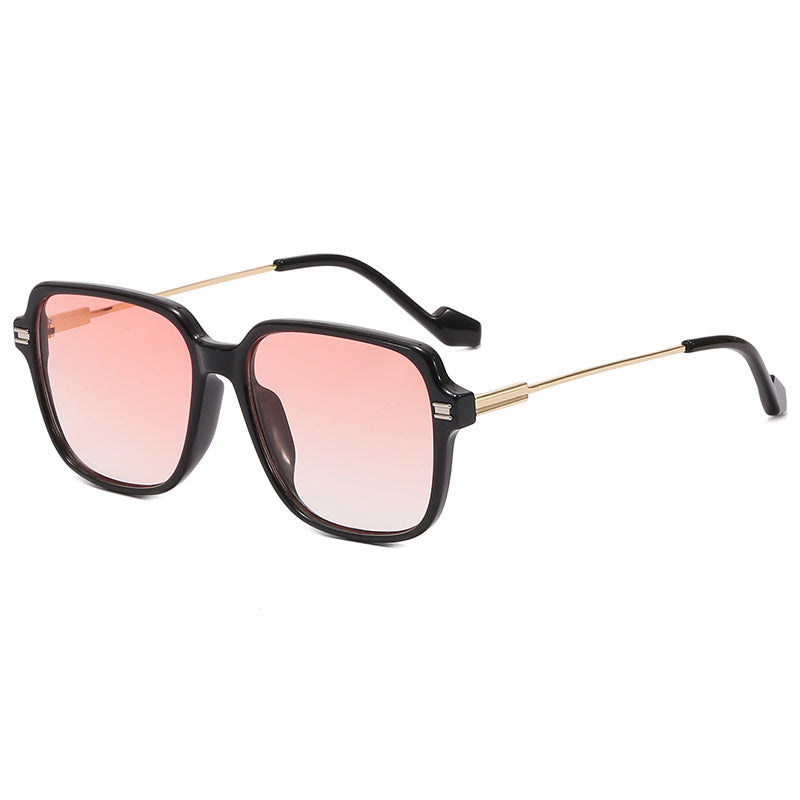Women's fashionable oversized glasses in elegant design Bowlift