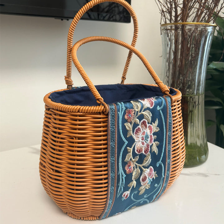 Embroidered Woven Handbag Bowlift